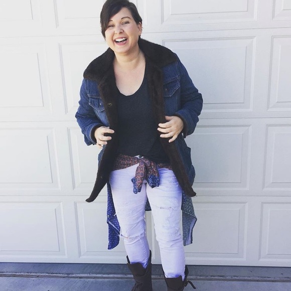 Meet your Seller | Cloth and Redemption - Picture 2 of 4